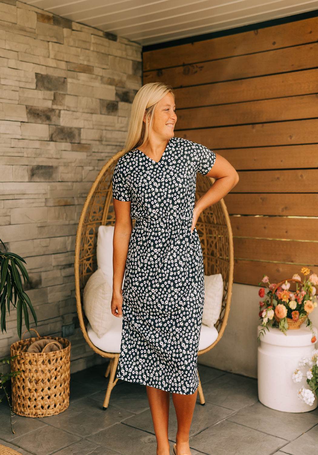 Avery' Cinched Waist Midi Dress – Grace and Joy Company