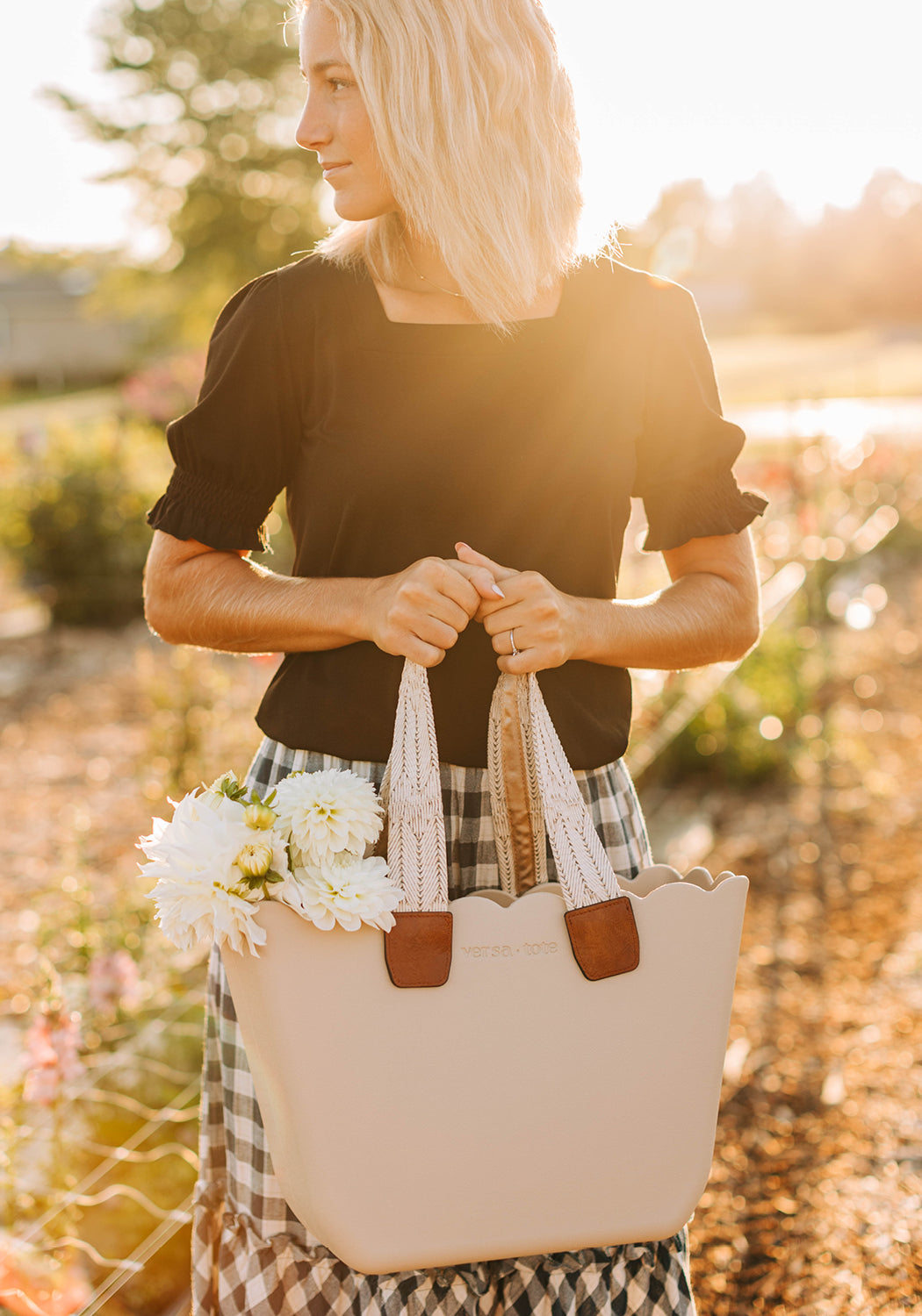 Scalloped tote bag online