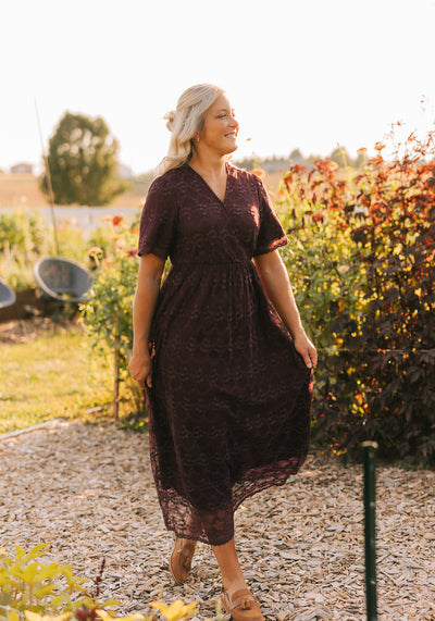 Modest Clothing Outfit Ideas Fashion inspo dresses skirts tops cardigans church outfits fashion outfits style modest girly outfit jewelry bows handbags Handpicked Home decor Grace and Joy Company