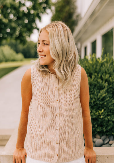 Modest Clothing Outfit Ideas Fashion inspo dresses skirts tops cardigans church outfits fashion outfits style modest girly outfit jewelry bows handbags Handpicked Home decor Grace and Joy Company