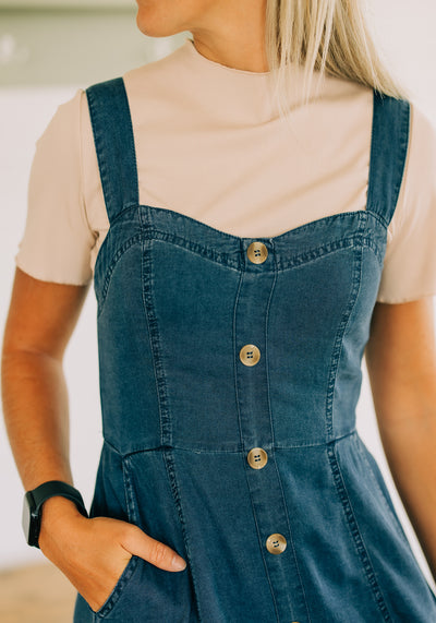 Modest Clothing Outfit Ideas Fashion inspo dresses skirts tops cardigans church outfits fashion outfits style modest girly outfit jewelry bows handbags Handpicked Home decor Grace and Joy Company