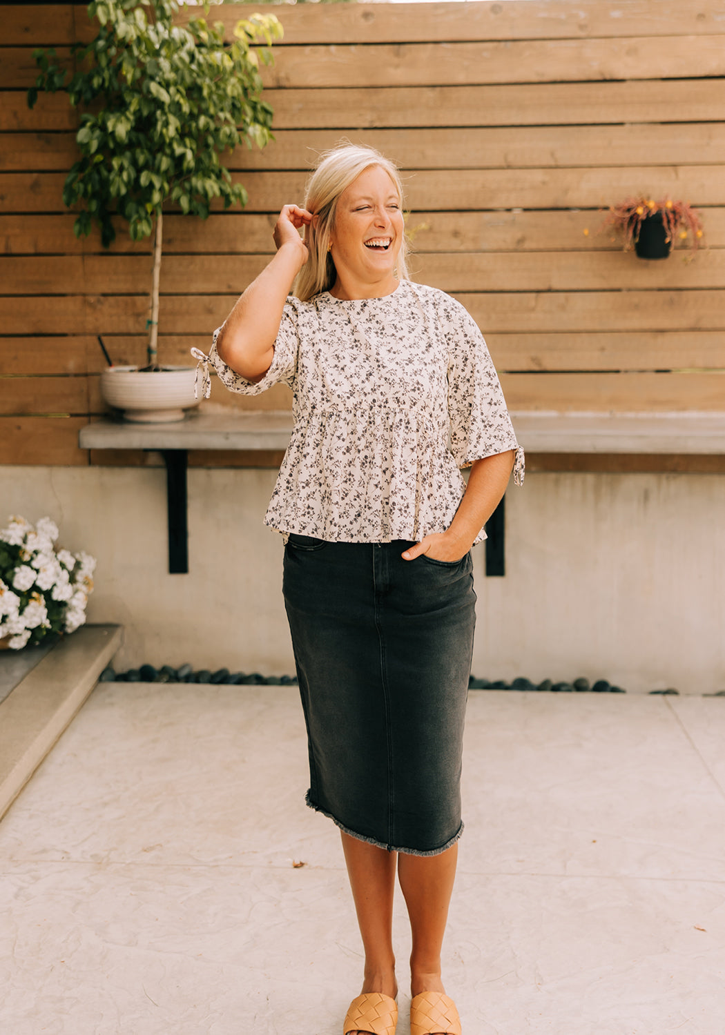 Modest Clothing Outfit Ideas Fashion inspo dresses skirts tops cardigans church outfits fashion outfits style modest girly outfit jewelry bows handbags Handpicked Home decor Grace and Joy Company