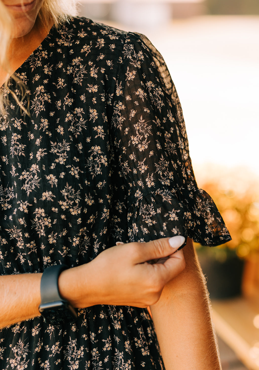 'Cora' V-Neck Fall Floral Dress