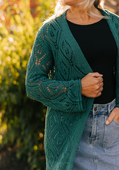 Modest Clothing Outfit Ideas Fashion inspo dresses skirts tops cardigans church outfits fashion outfits style modest girly outfit jewelry bows handbags Handpicked Home decor Grace and Joy Company