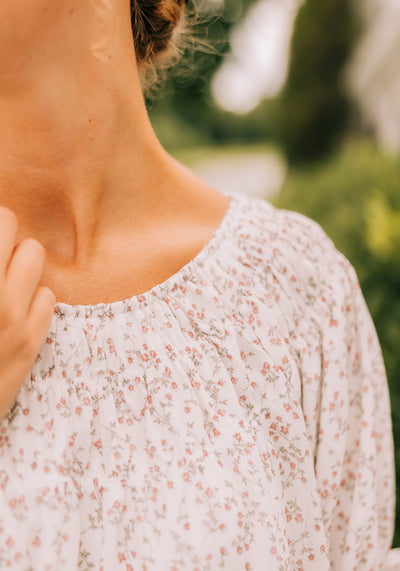 Modest Clothing Outfit Ideas Fashion inspo dresses skirts tops cardigans church outfits fashion outfits style modest girly outfit jewelry bows handbags Handpicked Home decor Grace and Joy Company