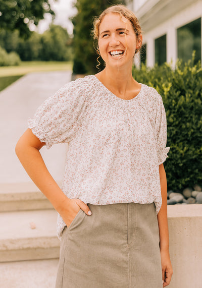 Modest Clothing Outfit Ideas Fashion inspo dresses skirts tops cardigans church outfits fashion outfits style modest girly outfit jewelry bows handbags Handpicked Home decor Grace and Joy Company