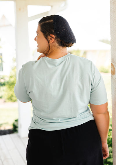 Modest Clothing Outfit Ideas Fashion inspo dresses skirts tops cardigans church outfits fashion outfits style modest girly outfit jewelry bows handbags Handpicked Home decor Grace and Joy Company