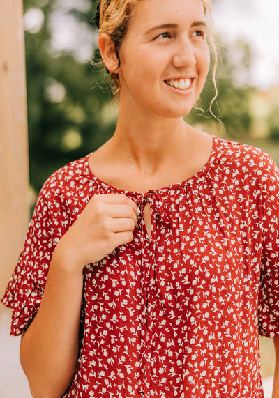 Modest Clothing Outfit Ideas Fashion inspo dresses skirts tops cardigans church outfits fashion outfits style modest girly outfit jewelry bows handbags Handpicked Home decor Grace and Joy Company