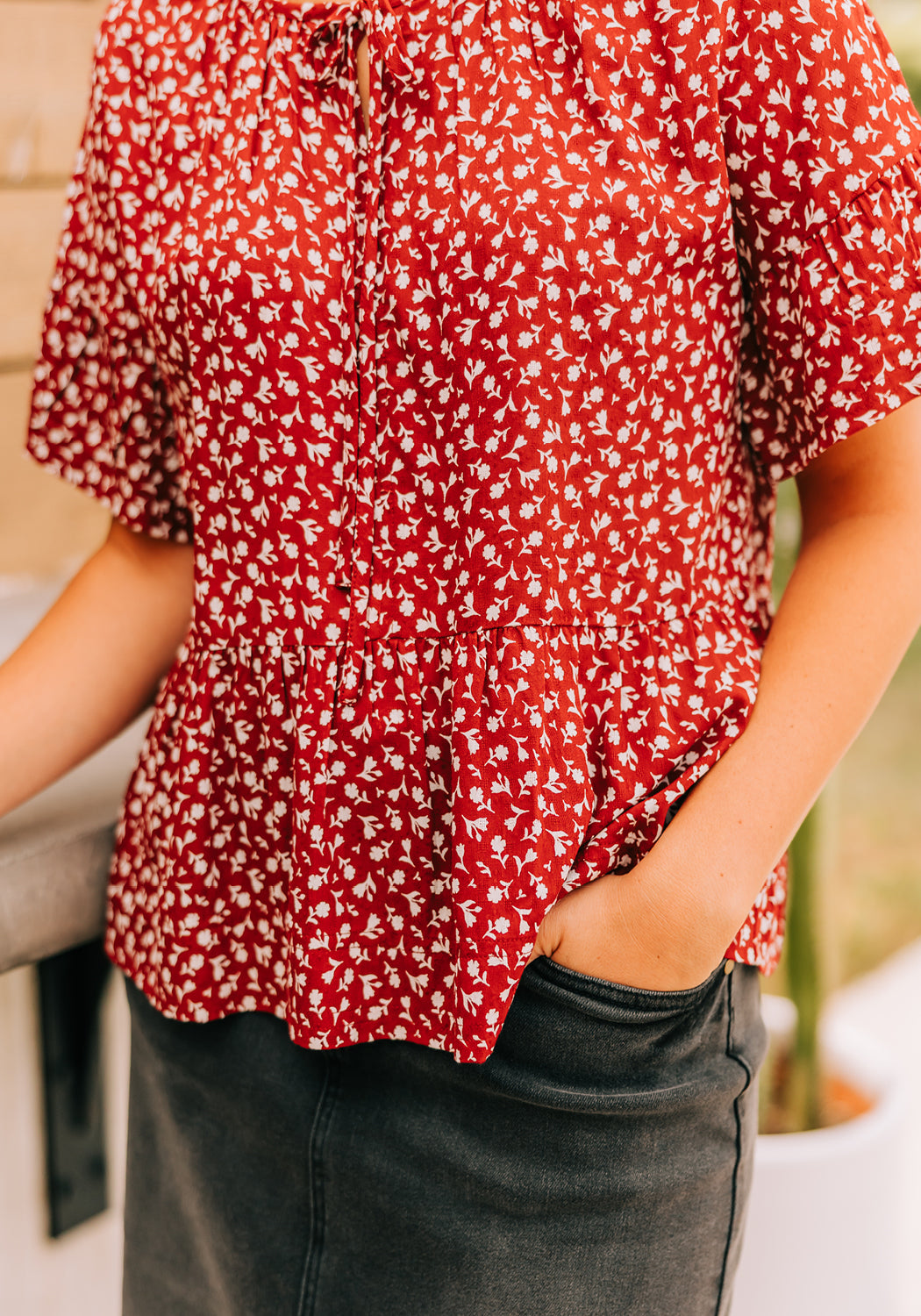 Modest Clothing Outfit Ideas Fashion inspo dresses skirts tops cardigans church outfits fashion outfits style modest girly outfit jewelry bows handbags Handpicked Home decor Grace and Joy Company
