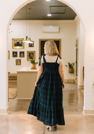 Modest Clothing Outfit Ideas Fashion inspo dresses skirts tops cardigans church outfits fashion outfits style modest girly outfit jewelry bows handbags Handpicked Home decor Grace and Joy Company