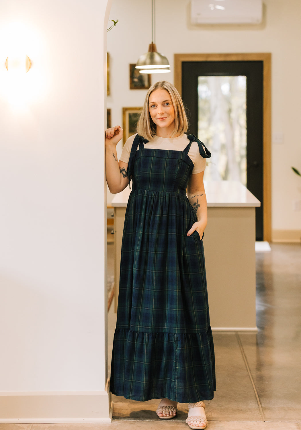 Modest Clothing Outfit Ideas Fashion inspo dresses skirts tops cardigans church outfits fashion outfits style modest girly outfit jewelry bows handbags Handpicked Home decor Grace and Joy Company