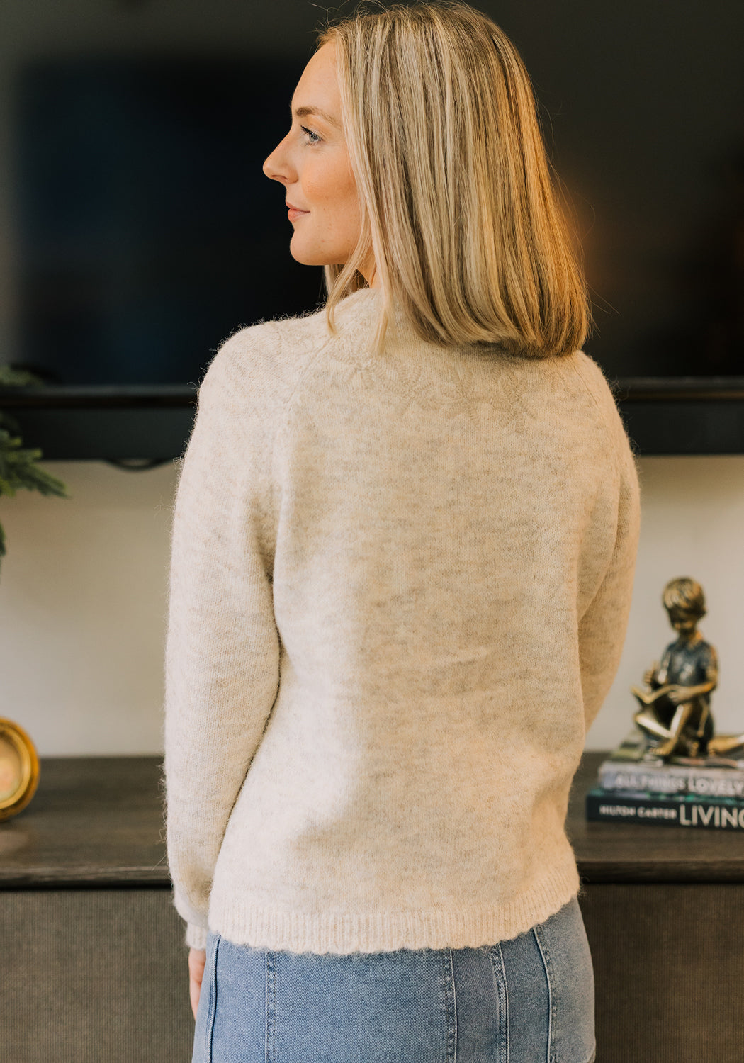 Modest Clothing Outfit Ideas Fashion inspo dresses skirts tops cardigans church outfits fashion outfits style modest girly outfit jewelry bows handbags Handpicked Home decor Grace and Joy Company