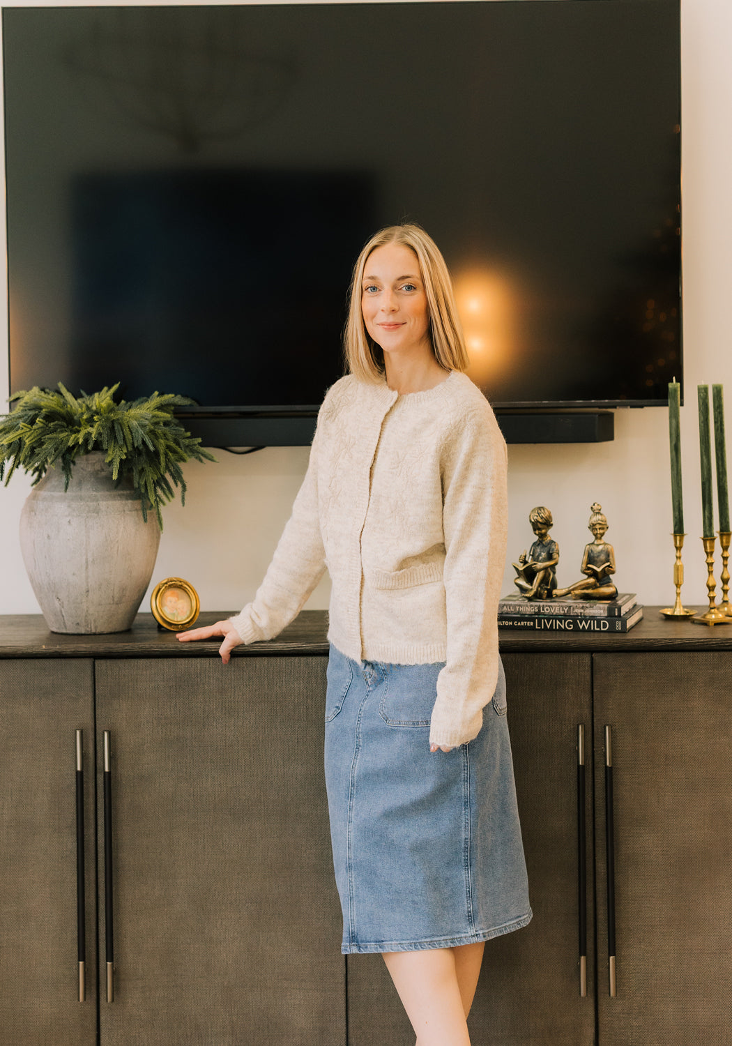 Modest Clothing Outfit Ideas Fashion inspo dresses skirts tops cardigans church outfits fashion outfits style modest girly outfit jewelry bows handbags Handpicked Home decor Grace and Joy Company