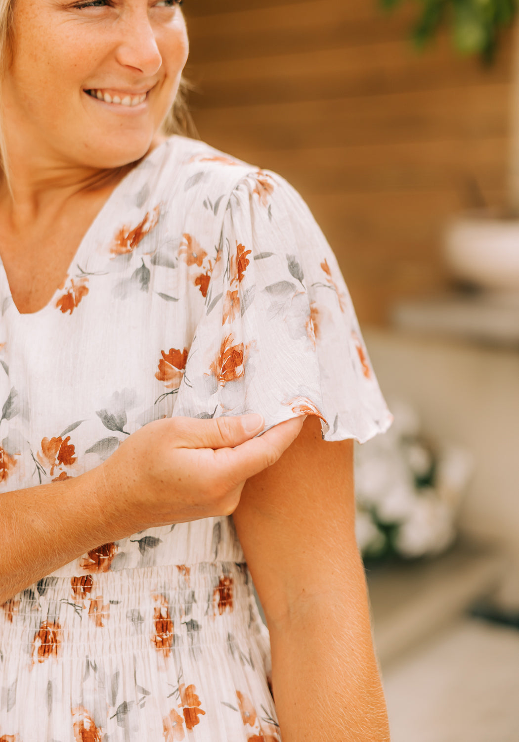 Modest Clothing Outfit Ideas Fashion inspo dresses skirts tops cardigans church outfits fashion outfits style modest girly outfit jewelry bows handbags Handpicked Home decor Grace and Joy Company