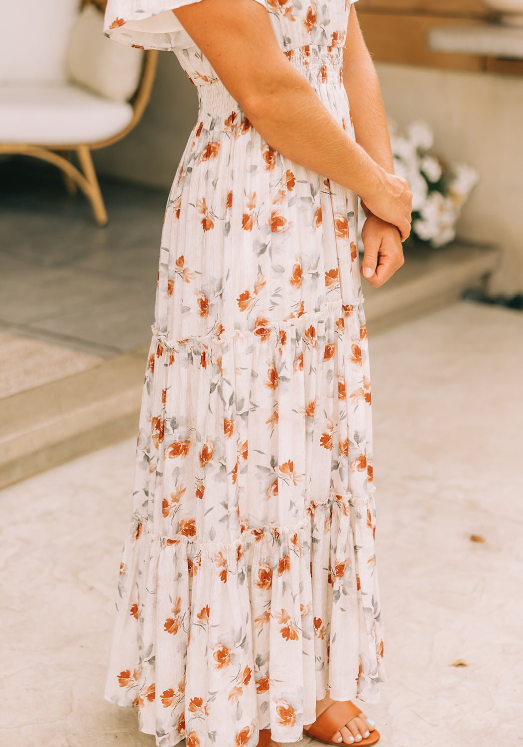 Modest Clothing Outfit Ideas Fashion inspo dresses skirts tops cardigans church outfits fashion outfits style modest girly outfit jewelry bows handbags Handpicked Home decor Grace and Joy Company