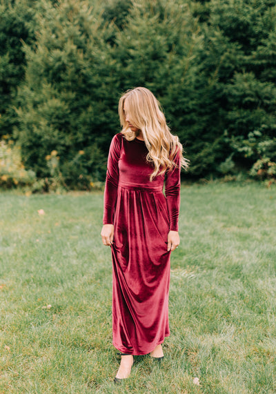 'Flora' Burgundy Velvet Maxi Dress