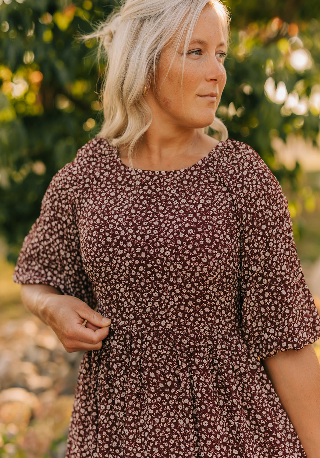 Modest Clothing Outfit Ideas Fashion inspo dresses skirts tops cardigans church outfits fashion outfits style modest girly outfit jewelry bows handbags Handpicked Home decor Grace and Joy Company