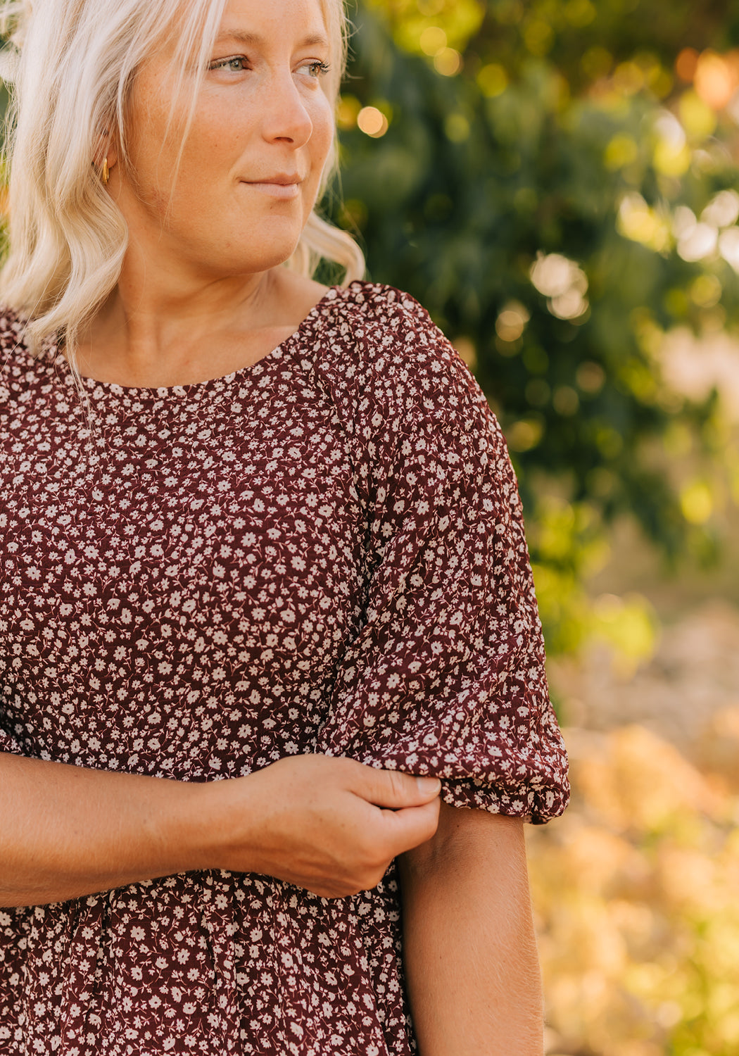 Modest Clothing Outfit Ideas Fashion inspo dresses skirts tops cardigans church outfits fashion outfits style modest girly outfit jewelry bows handbags Handpicked Home decor Grace and Joy Company