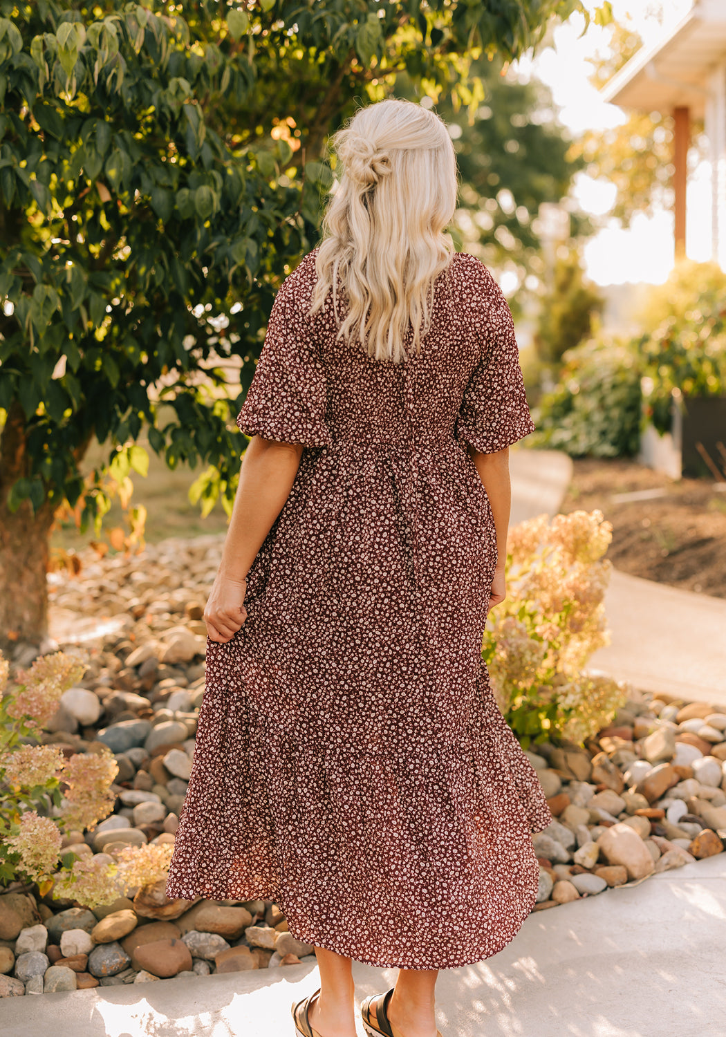 Modest Clothing Outfit Ideas Fashion inspo dresses skirts tops cardigans church outfits fashion outfits style modest girly outfit jewelry bows handbags Handpicked Home decor Grace and Joy Company