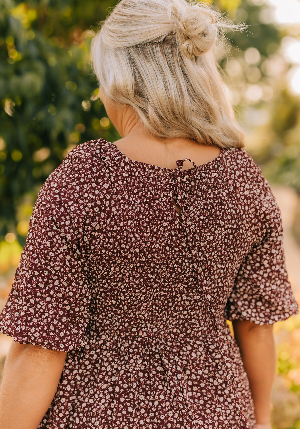 Modest Clothing Outfit Ideas Fashion inspo dresses skirts tops cardigans church outfits fashion outfits style modest girly outfit jewelry bows handbags Handpicked Home decor Grace and Joy Company