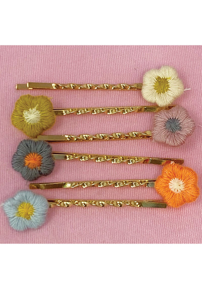 Modest Clothing Outfit Ideas Fashion inspo dresses skirts tops cardigans church outfits fashion outfits style modest girly outfit jewelry bows handbags Handpicked Home decor Grace and Joy Company