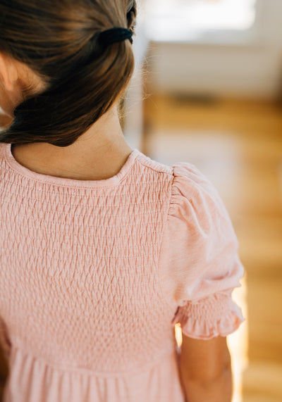 Modest Clothing Outfit Ideas Fashion inspo dresses skirts tops cardigans church outfits fashion outfits style modest girly outfit jewelry bows handbags Handpicked Home decor Grace and Joy Company