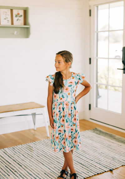 Modest Clothing Outfit Ideas Fashion inspo dresses skirts tops cardigans church outfits fashion outfits style modest girly outfit jewelry bows handbags Handpicked Home decor Grace and Joy Company