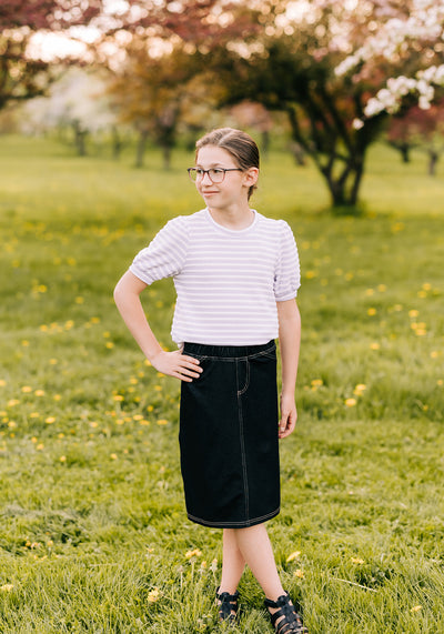 Modest Clothing Outfit Ideas Fashion inspo dresses skirts tops cardigans church outfits fashion outfits style modest girly outfit jewelry bows handbags Handpicked Home decor Grace and Joy Company