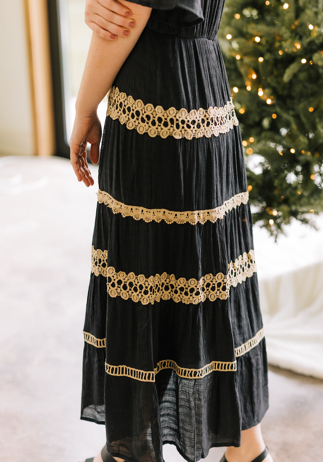 Modest Clothing Outfit Ideas Fashion inspo dresses skirts tops cardigans church outfits fashion outfits style modest girly outfit jewelry bows handbags Handpicked Home decor Grace and Joy Company