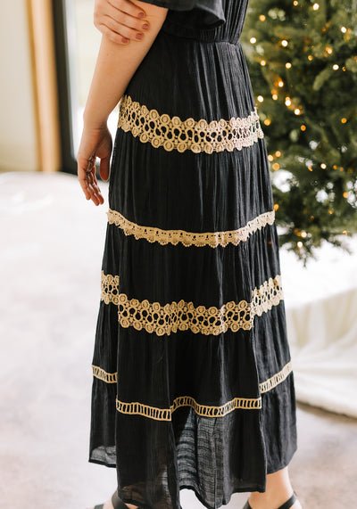 Modest Clothing Outfit Ideas Fashion inspo dresses skirts tops cardigans church outfits fashion outfits style modest girly outfit jewelry bows handbags Handpicked Home decor Grace and Joy Company