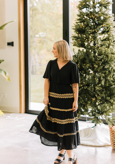 Modest Clothing Outfit Ideas Fashion inspo dresses skirts tops cardigans church outfits fashion outfits style modest girly outfit jewelry bows handbags Handpicked Home decor Grace and Joy Company