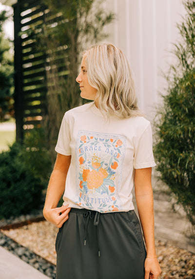 Modest Clothing Outfit Ideas Fashion inspo dresses skirts tops cardigans church outfits fashion outfits style modest girly outfit jewelry bows handbags Handpicked Home decor Grace and Joy Company