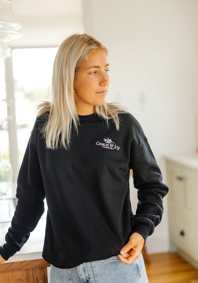 Modest Clothing Outfit Ideas Fashion inspo dresses skirts tops cardigans church outfits fashion outfits style modest girly outfit jewelry bows handbags Handpicked Home decor Grace and Joy Company