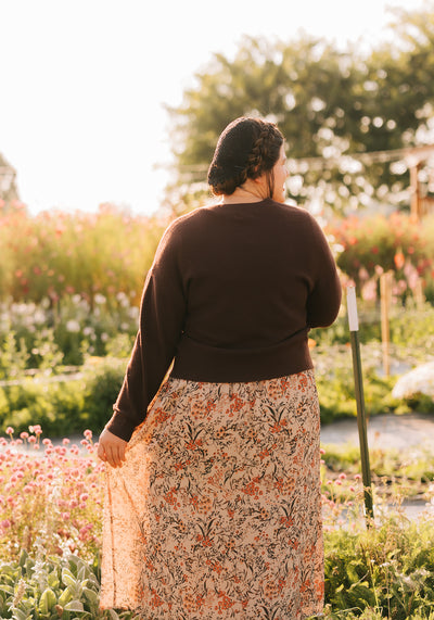 Modest Clothing Outfit Ideas Fashion inspo dresses skirts tops cardigans church outfits fashion outfits style modest girly outfit jewelry bows handbags Handpicked Home decor Grace and Joy Company
