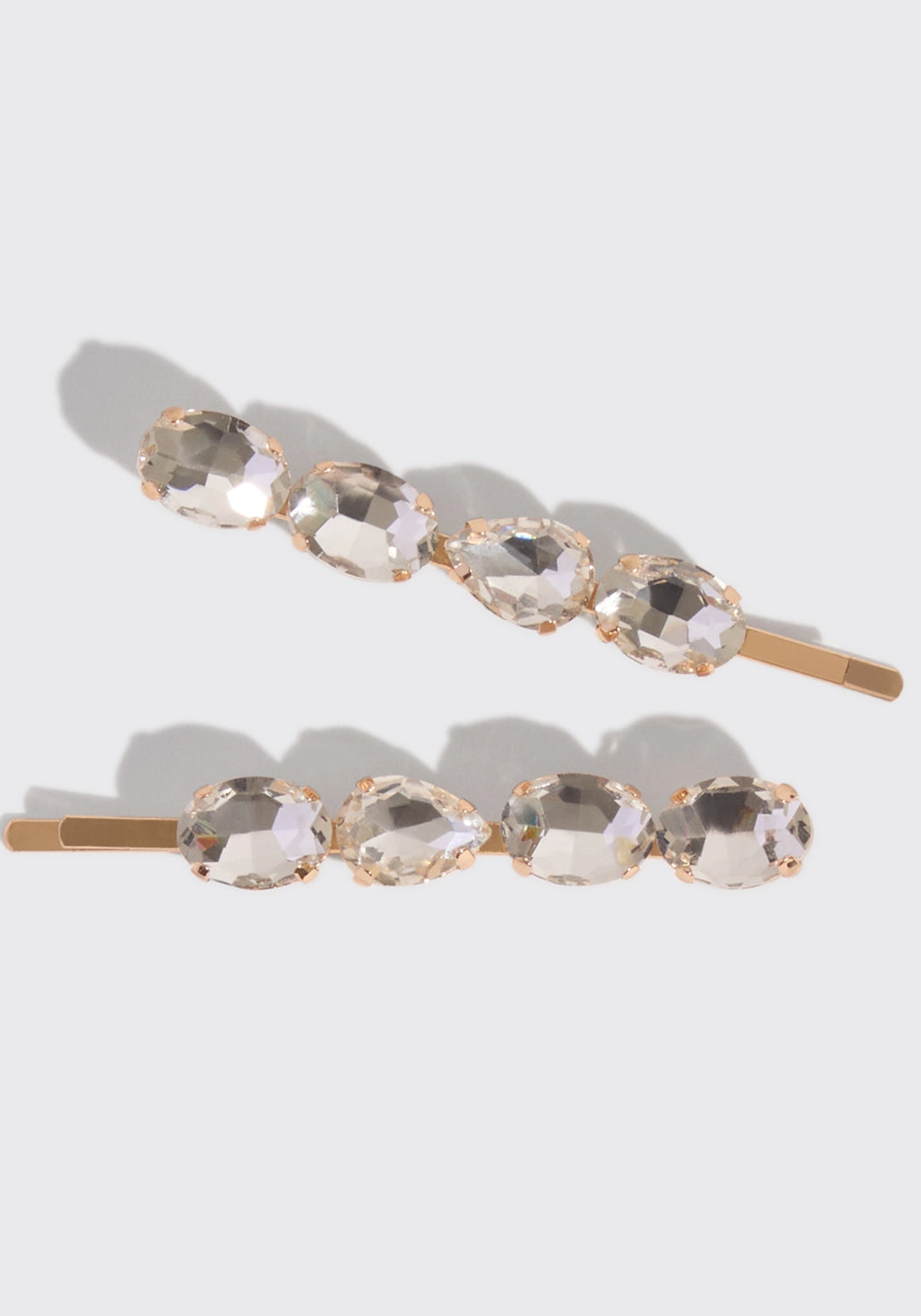 Modest Clothing Outfit Ideas Fashion inspo dresses skirts tops cardigans church outfits fashion outfits style modest girly outfit jewelry bows handbags Handpicked Home decor Grace and Joy Company