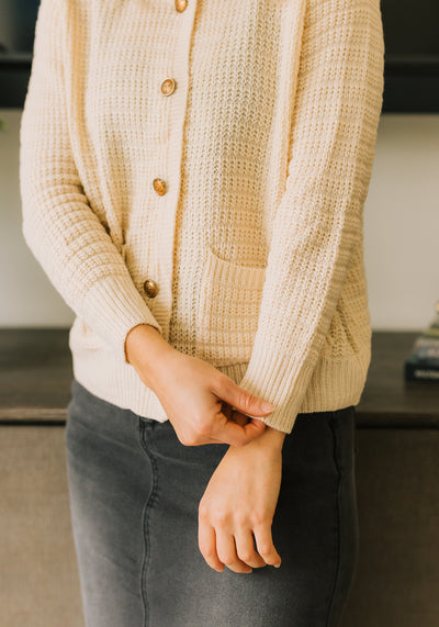 Modest Clothing Outfit Ideas Fashion inspo dresses skirts tops cardigans church outfits fashion outfits style modest girly outfit jewelry bows handbags Handpicked Home decor Grace and Joy Company