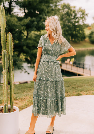Modest Clothing Outfit Ideas Fashion inspo dresses skirts tops cardigans church outfits fashion outfits style modest girly outfit jewelry bows handbags Handpicked Home decor Grace and Joy Company