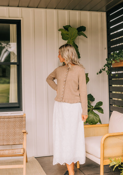 Modest Clothing Outfit Ideas Fashion inspo dresses skirts tops cardigans church outfits fashion outfits style modest girly outfit jewelry bows handbags Handpicked Home decor Grace and Joy Company