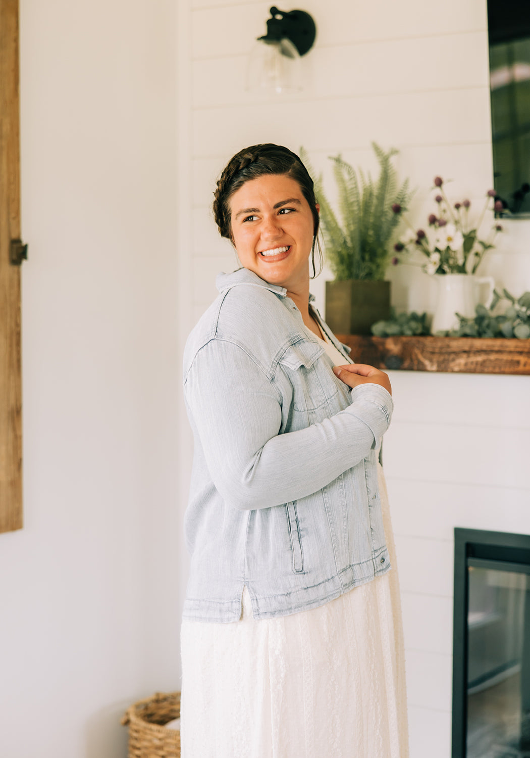 Modest Clothing Outfit Ideas Fashion inspo dresses skirts tops cardigans church outfits fashion outfits style modest girly outfit jewelry bows handbags Handpicked Home decor Grace and Joy Company