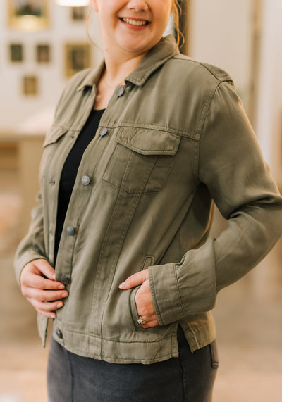 Modest Clothing Outfit Ideas Fashion inspo dresses skirts tops cardigans church outfits fashion outfits style modest girly outfit jewelry bows handbags Handpicked Home decor Grace and Joy Company