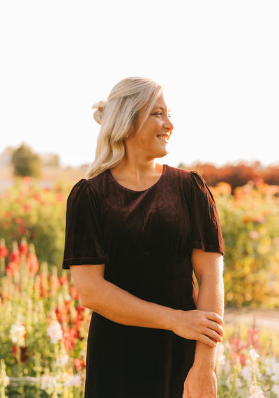 Modest Clothing Outfit Ideas Fashion inspo dresses skirts tops cardigans church outfits fashion outfits style modest girly outfit jewelry bows handbags Handpicked Home decor Grace and Joy Company