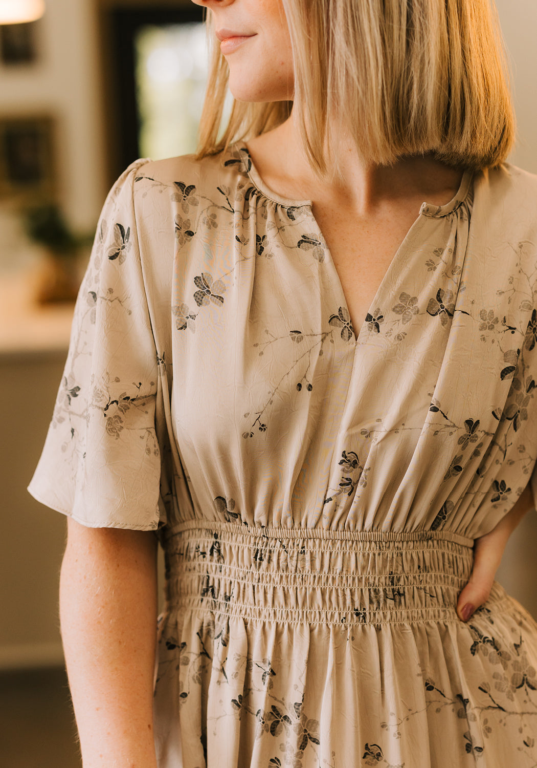 Modest Clothing Outfit Ideas Fashion inspo dresses skirts tops cardigans church outfits fashion outfits style modest girly outfit jewelry bows handbags Handpicked Home decor Grace and Joy Company