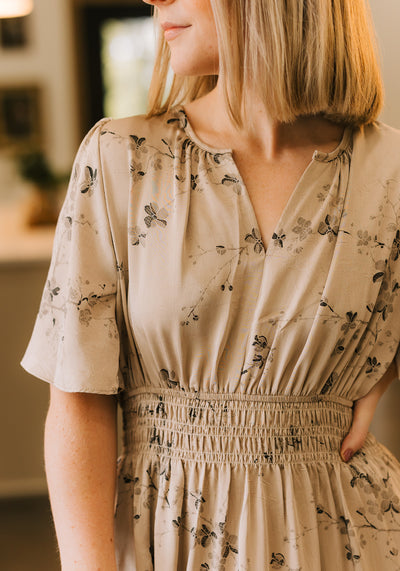 Modest Clothing Outfit Ideas Fashion inspo dresses skirts tops cardigans church outfits fashion outfits style modest girly outfit jewelry bows handbags Handpicked Home decor Grace and Joy Company