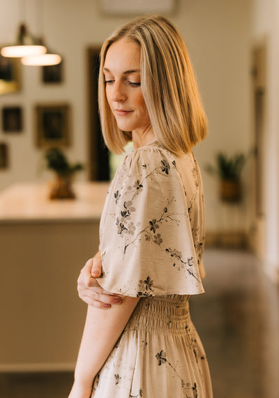 Modest Clothing Outfit Ideas Fashion inspo dresses skirts tops cardigans church outfits fashion outfits style modest girly outfit jewelry bows handbags Handpicked Home decor Grace and Joy Company