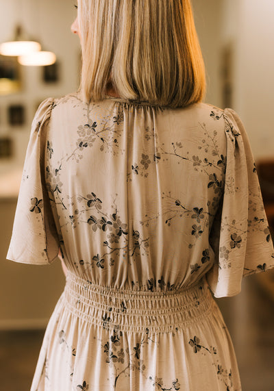 Modest Clothing Outfit Ideas Fashion inspo dresses skirts tops cardigans church outfits fashion outfits style modest girly outfit jewelry bows handbags Handpicked Home decor Grace and Joy Company