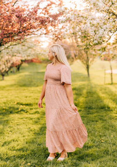 Modest Clothing Outfit Ideas Fashion inspo dresses skirts tops cardigans church outfits fashion outfits style modest girly outfit jewelry bows handbags Handpicked Home decor Grace and Joy Company