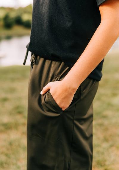 Modest Clothing Outfit Ideas Fashion inspo dresses skirts tops cardigans church outfits fashion outfits style modest girly outfit jewelry bows handbags Handpicked Home decor Grace and Joy Company