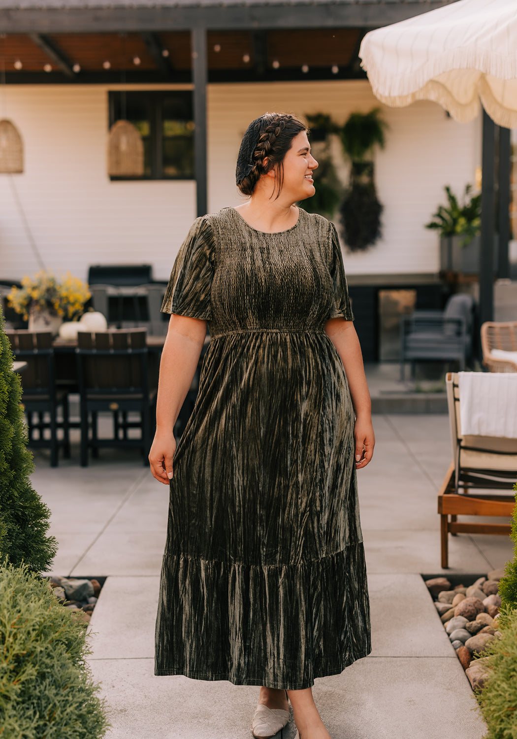 Modest Clothing Outfit Ideas Fashion inspo dresses skirts tops cardigans church outfits fashion outfits style modest girly outfit jewelry bows handbags Handpicked Home decor Grace and Joy Company