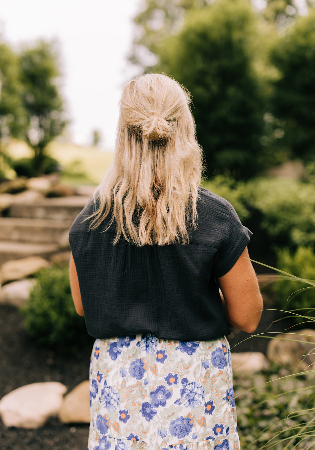 Modest Clothing Outfit Ideas Fashion inspo dresses skirts tops cardigans church outfits fashion outfits style modest girly outfit jewelry bows handbags Handpicked Home decor Grace and Joy Company