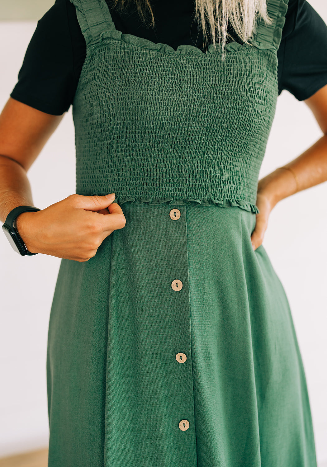 Modest Clothing Outfit Ideas Fashion inspo dresses skirts tops cardigans church outfits fashion outfits style modest girly outfit jewelry bows handbags Handpicked Home decor Grace and Joy Company